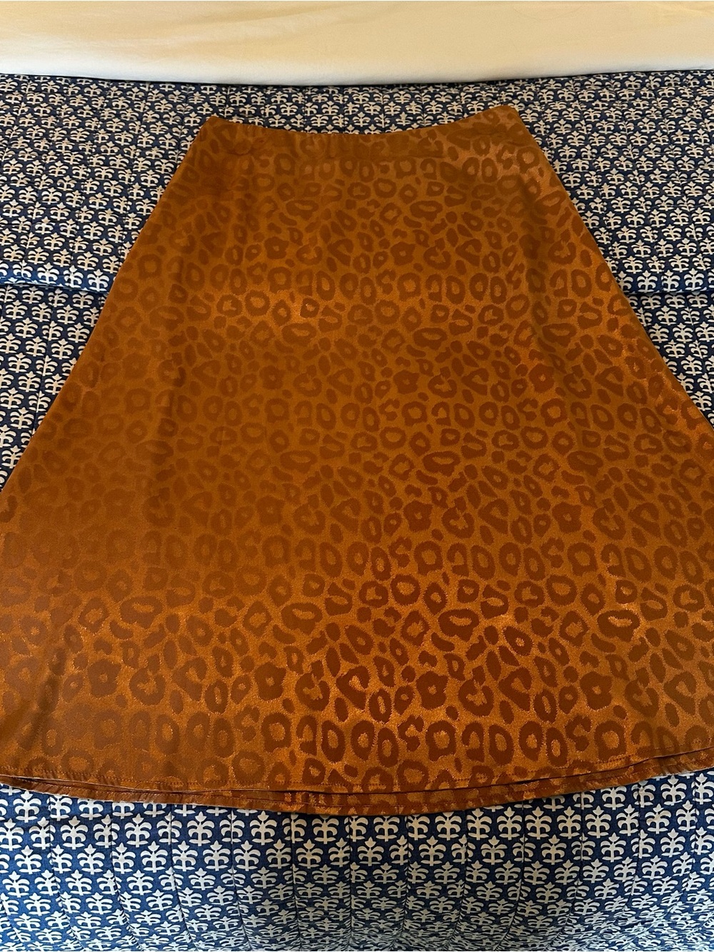 Vine & Love Rose Gold Leopard Jacquard Skirt - Picture 3 of 7